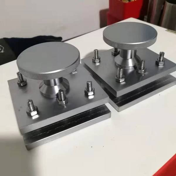 PV3307压缩永久变形装置